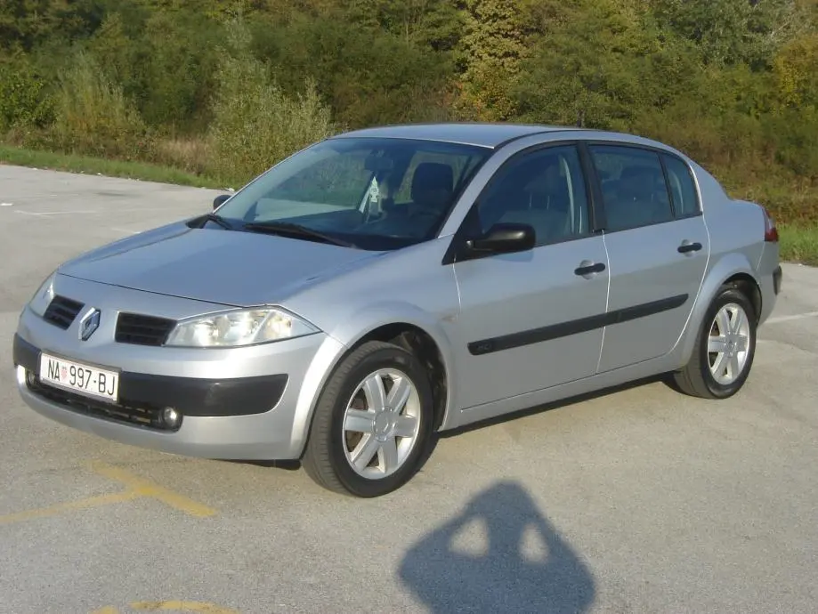 Renault Megane Megane Sedan 1.5 DCI Authentique Baz 5