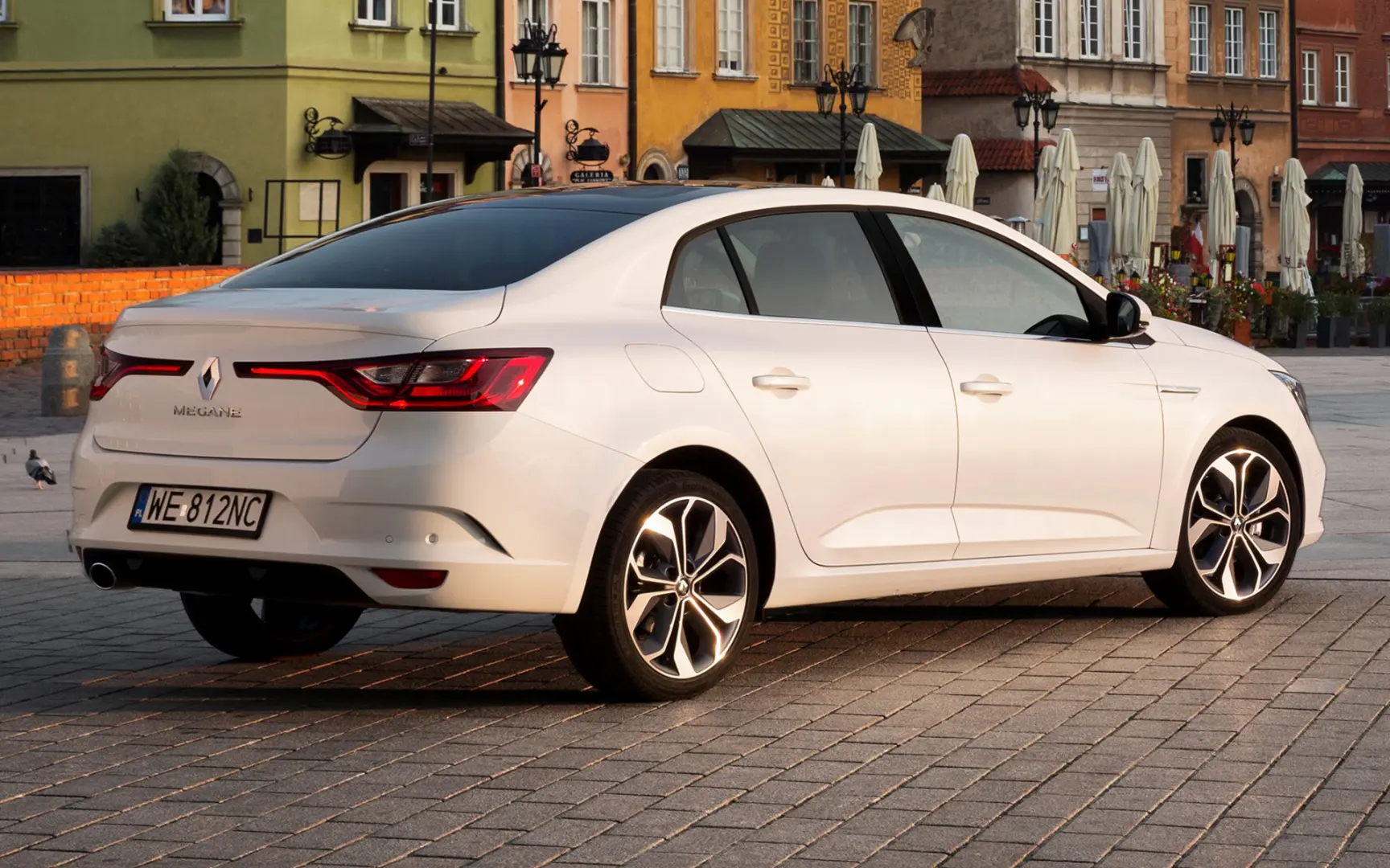 Renault Megane Megane Sedan 1.5 DCI Icon 7