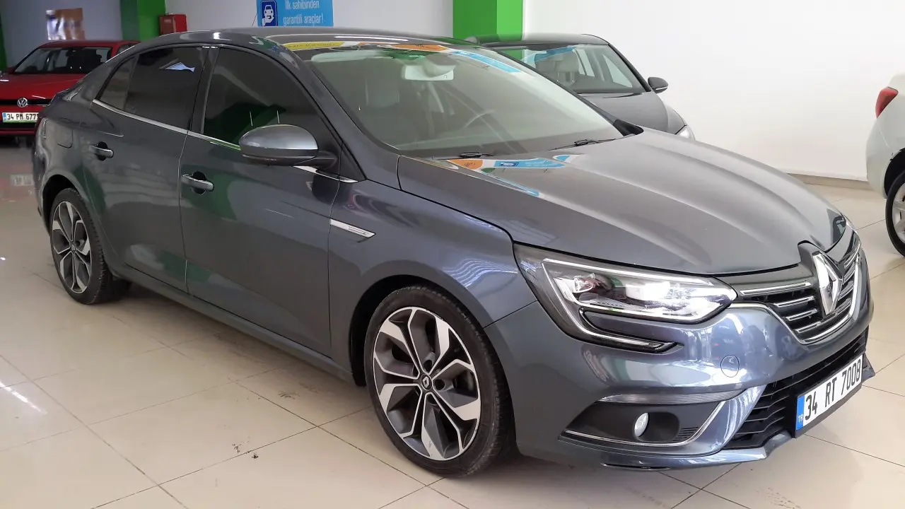 Renault Megane Megane Sedan 1.5 DCI Icon 5