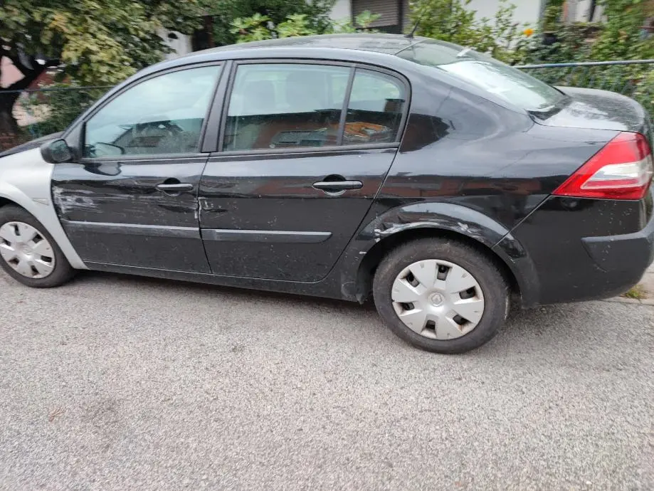 Renault Megane Megane Sedan 1.5 DCI Privilege 6