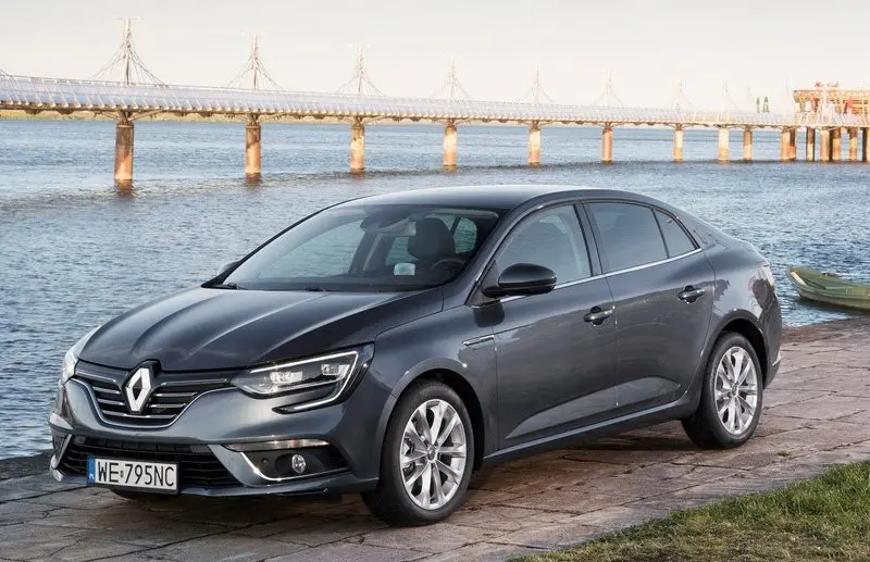 Renault Megane Megane Sedan 1.5 DCI Touch Plus 2