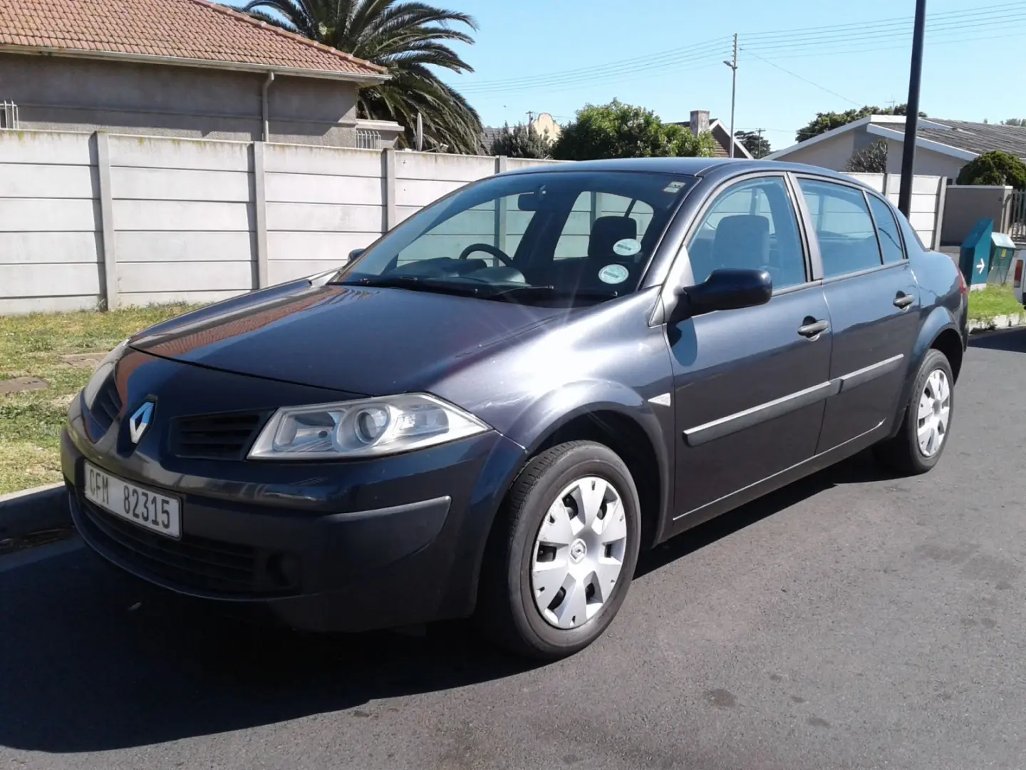 Renault Megane Megane Sedan 1.6 16V Expression 1