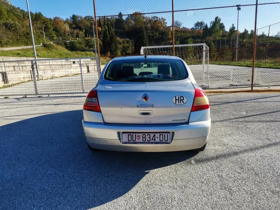 Renault Megane Megane Sedan 1.6 16V Extreme 6