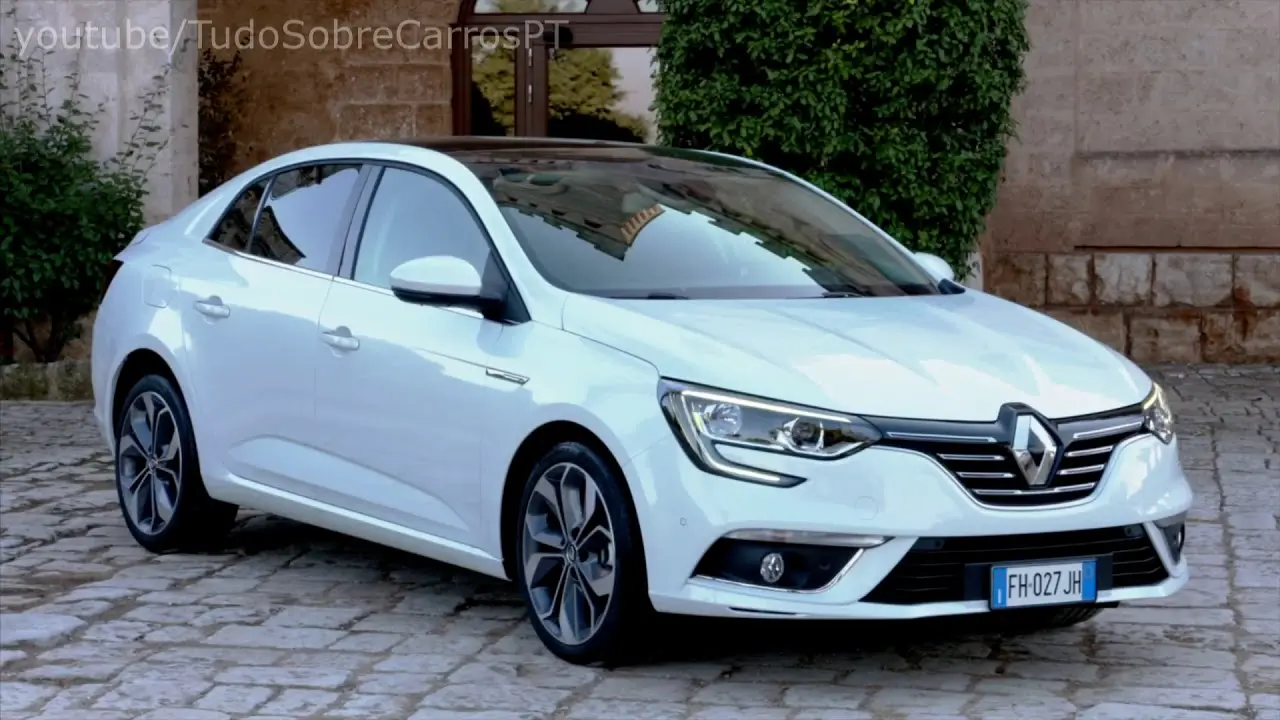 Renault Megane Megane Sedan 1.6 16V Panorama Edition 1