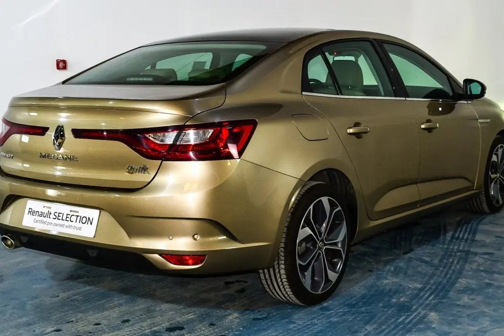 Renault Megane Megane Sedan 1.6 16V Touch 6