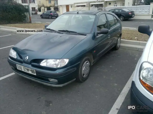 Renault Megane Megane Sedan 1.6 RNA 5