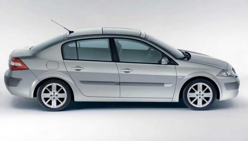 Renault Megane Megane Sedan 1.6 Privilege 3