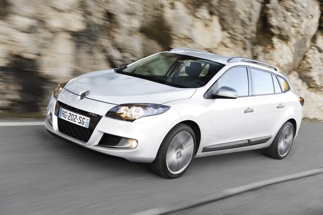 Renault Megane Megane Sport Tourer 1.5 DCI GT-Line EDC 5