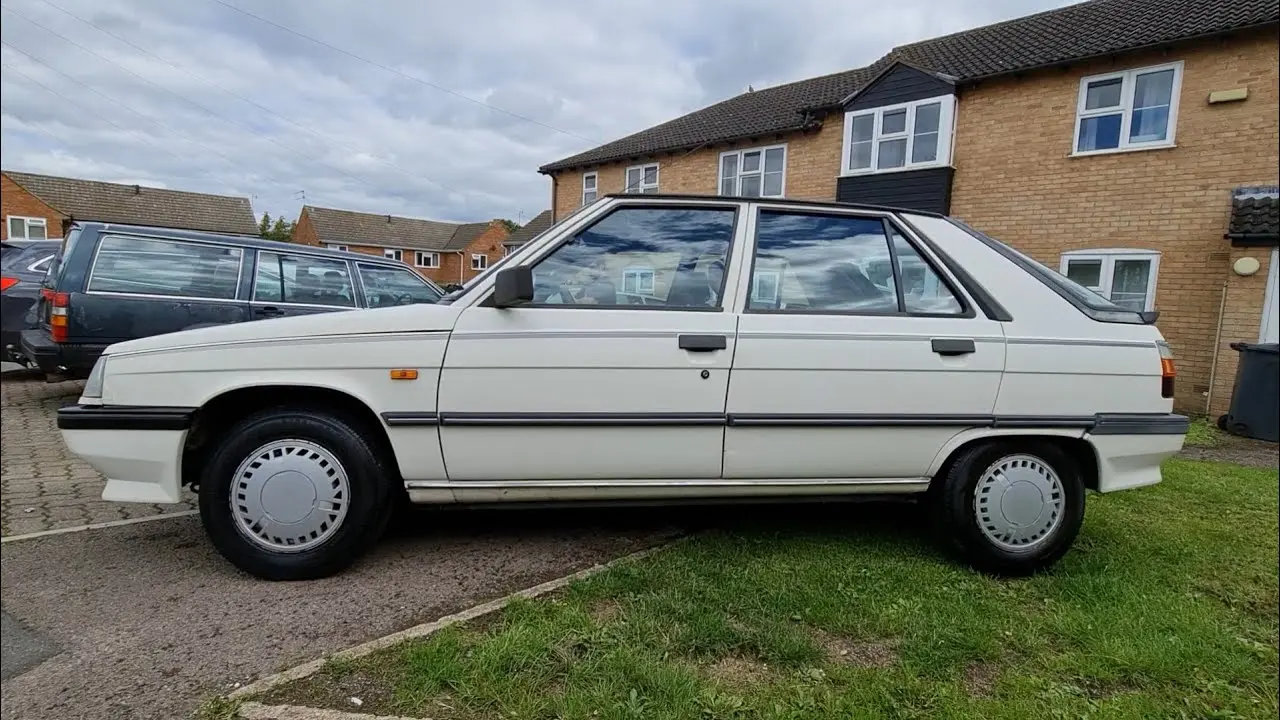 Renault  R11 1.4 GTS 0