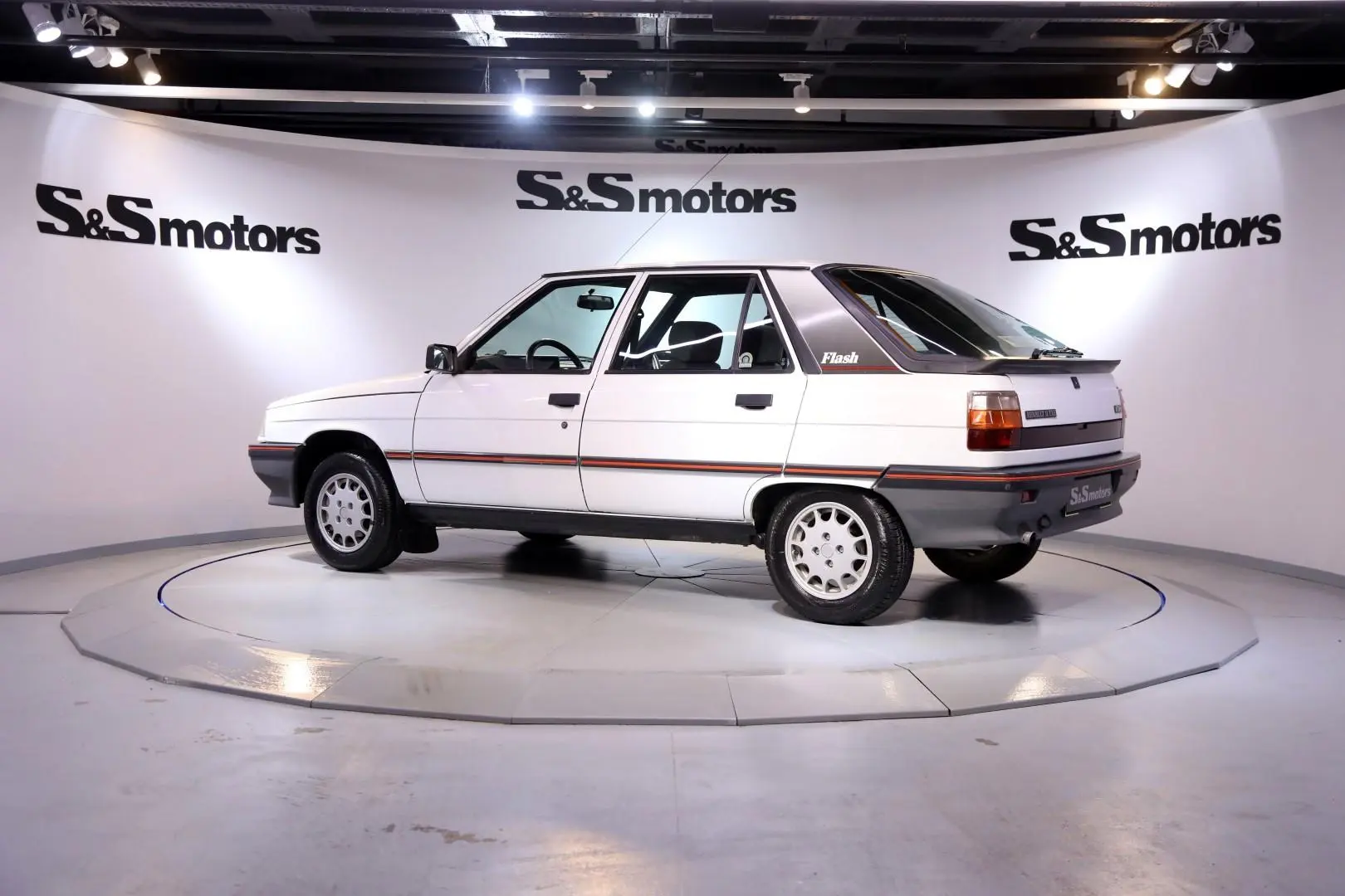 Renault  R11 1.7 Flash 1