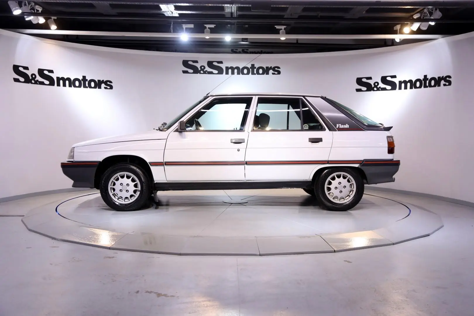 Renault  R11 1.7 Flash 2
