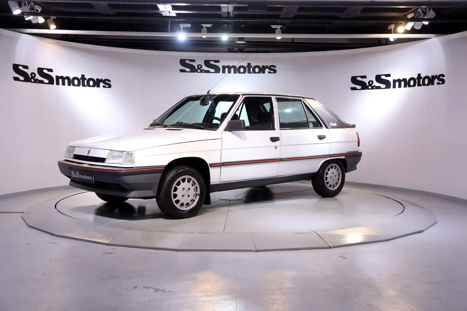Renault  R11 1.7 Flash 4