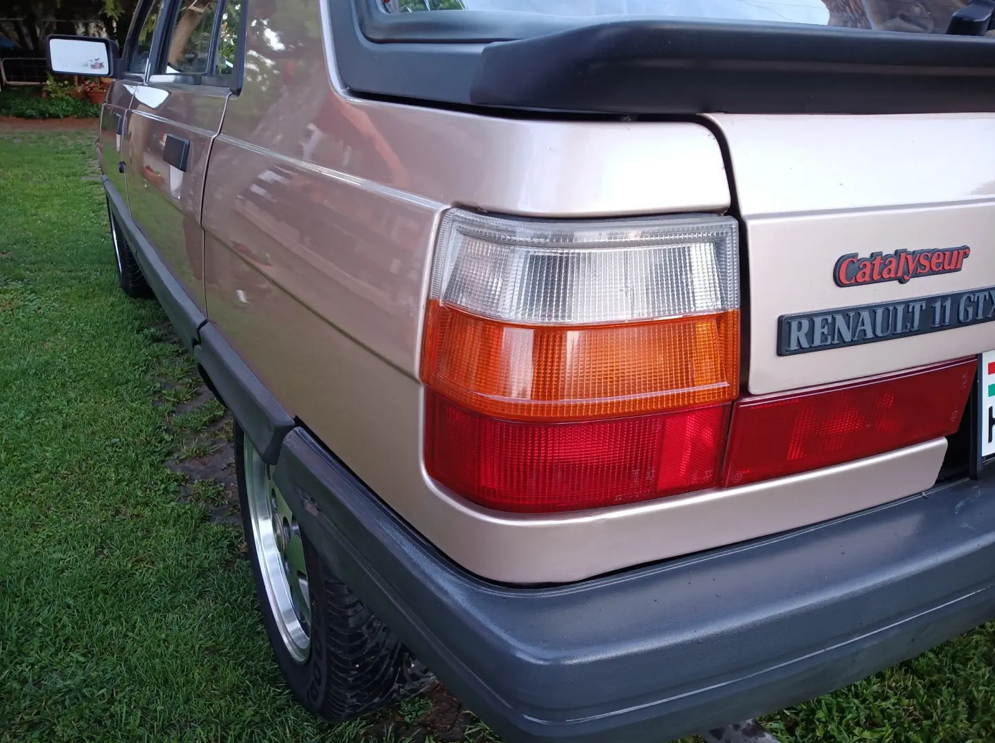 Renault  R11 1.7 GTX 6