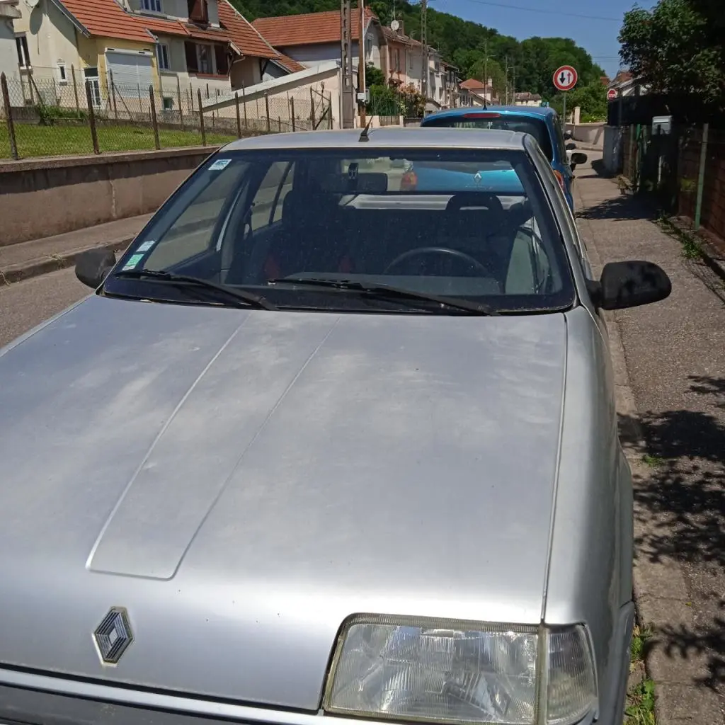 Renault  R19 1.7 TSE 1