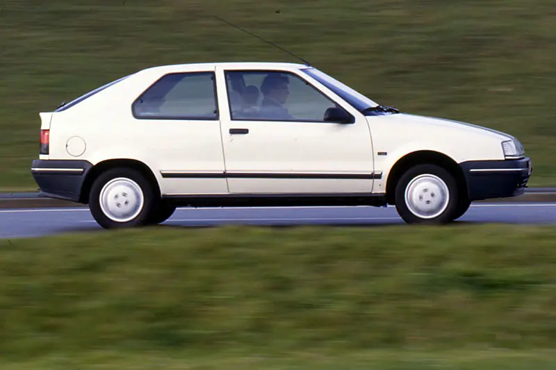 Renault  R19 1.7 GTS 5