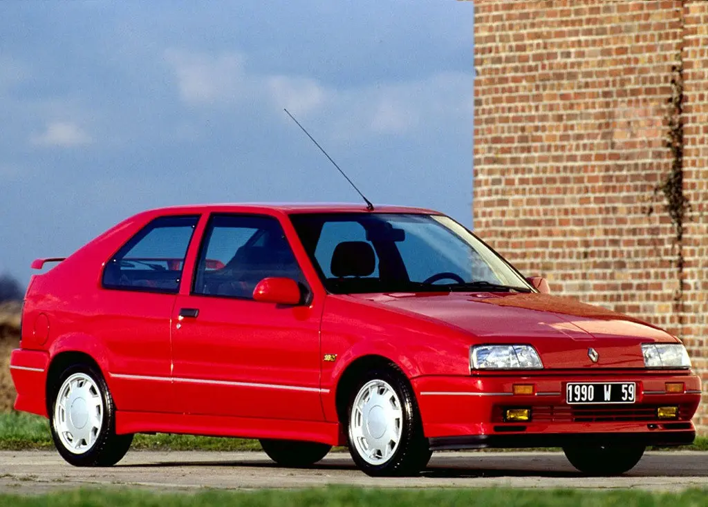 Renault  R19 1.7 GTS 6