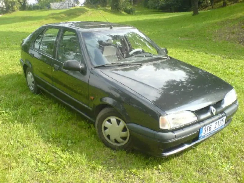 Renault  R19 1.9 TD 5