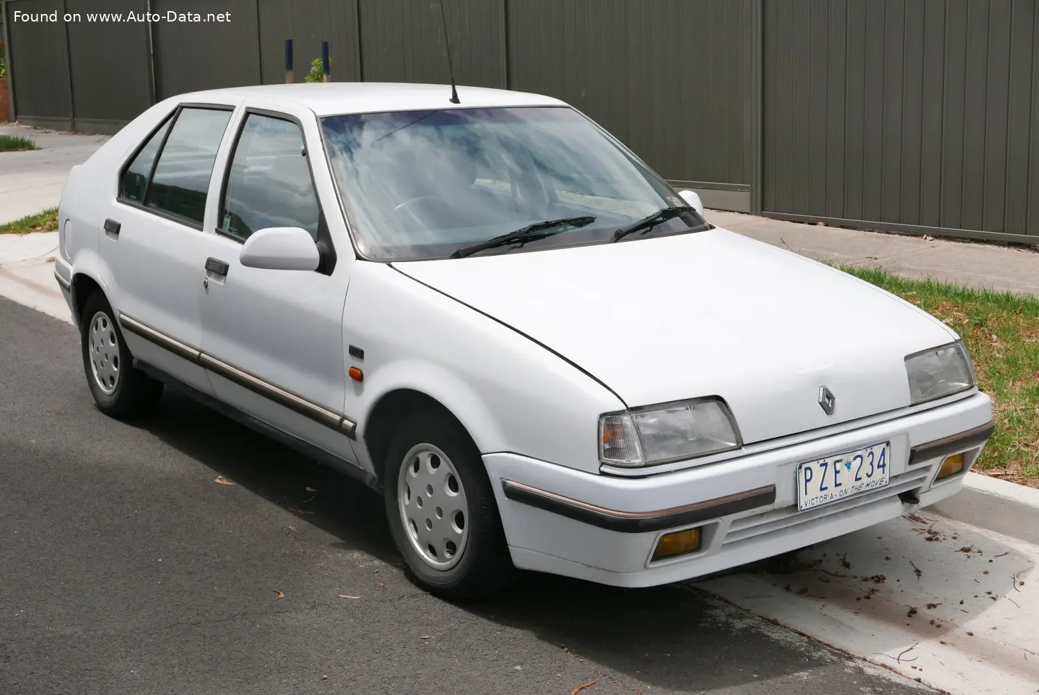 Renault  R19 1.9 TD GTD 3
