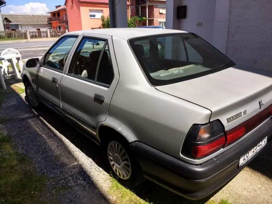 Renault  R19 Europa 1.4 RNA 1