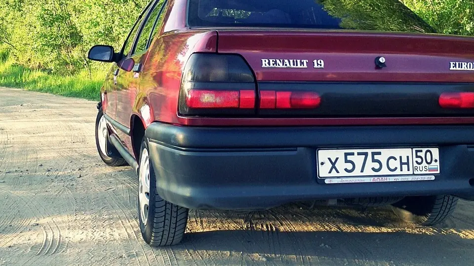 Renault  R19 Europa 1.4 RTE 6