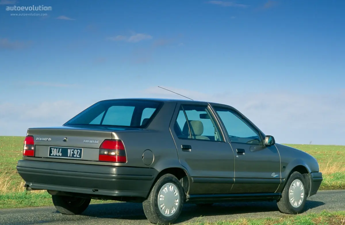 Renault  R19 Europa 1.6 Chamade 1