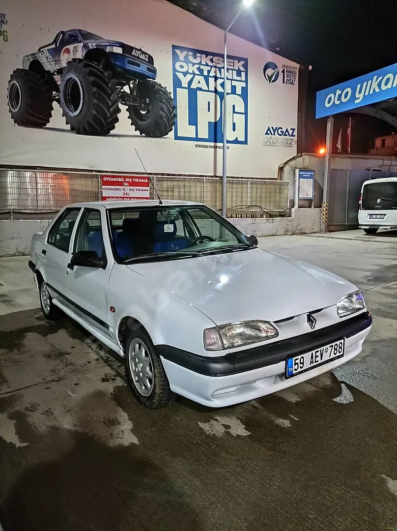 Renault  R19 Europa 1.7 RN 1