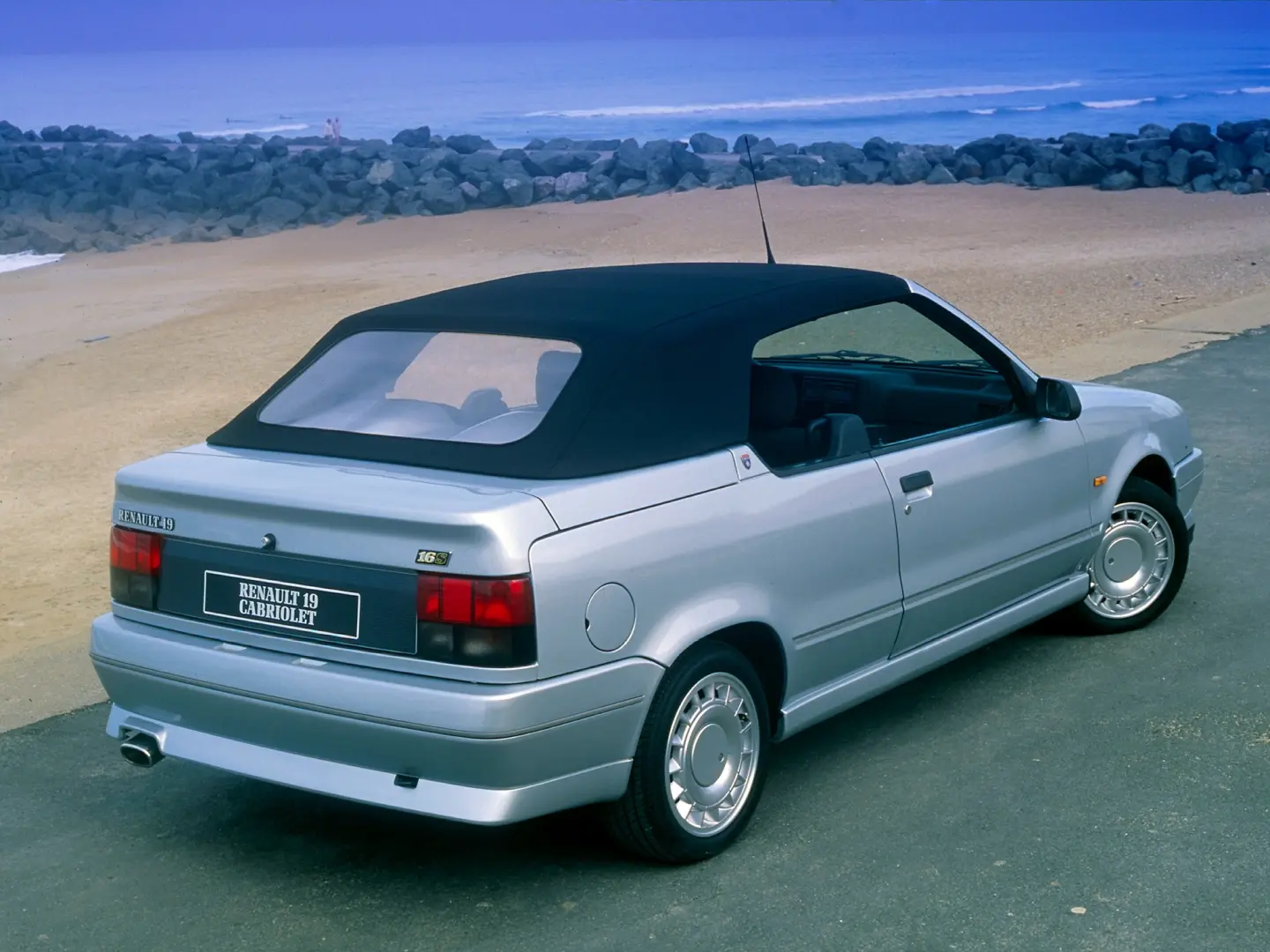 Renault  R19 Europa 1.7 RT 2