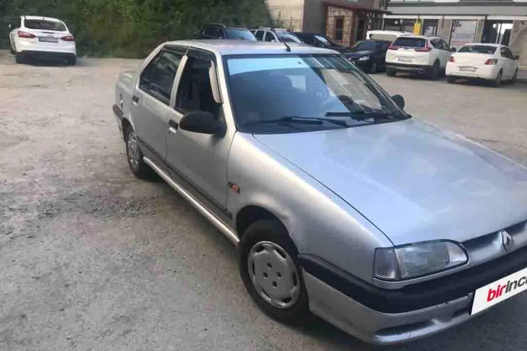 Renault  R19 Europa 1.9 RT 0