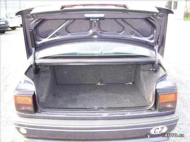 Renault  R21 1.7 GTS 2