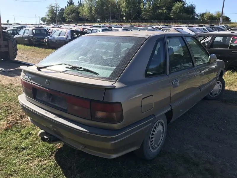 Renault  R21 1.7i RT 2