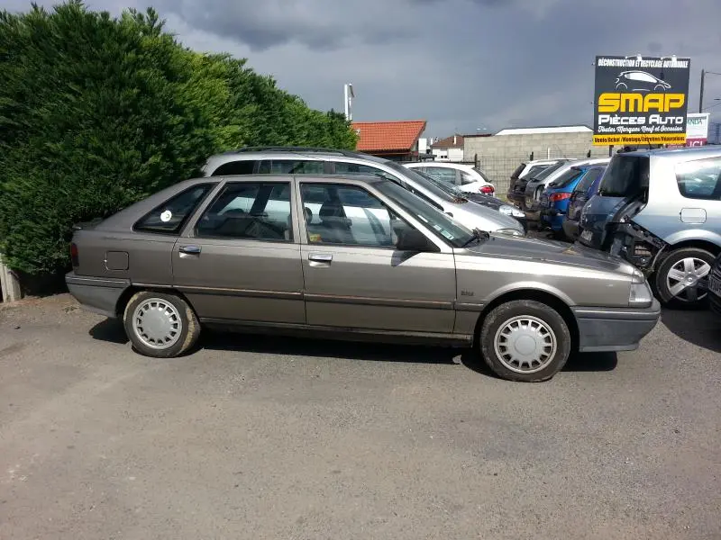 Renault  R21 2.0 Concorde 1