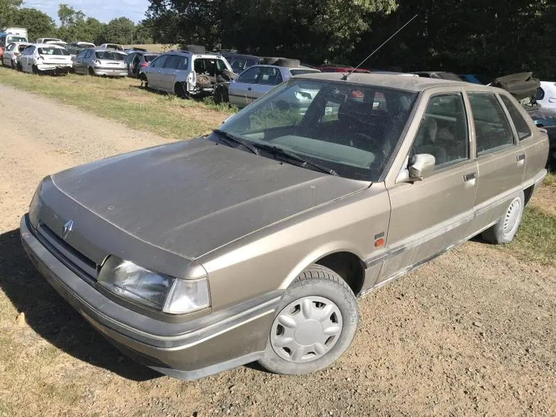 Renault  R21 1.7i RT 1