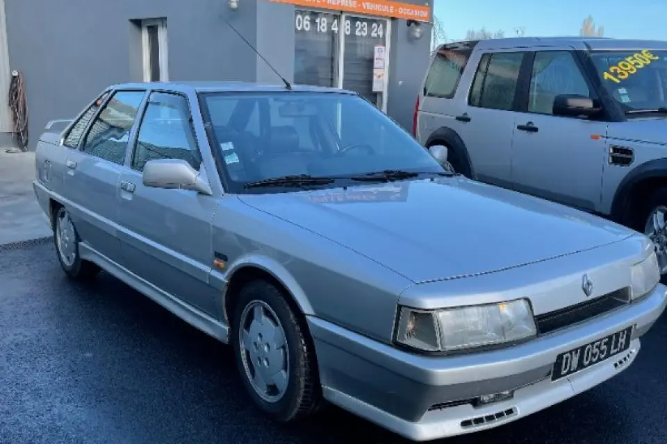 Renault  R21 2.2 TXE 6
