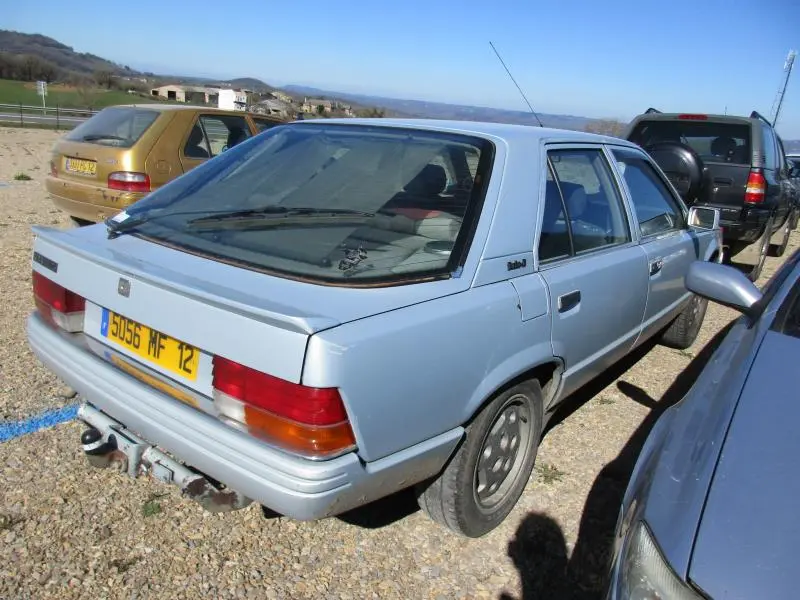 Renault  R25 2.0 GTS 2
