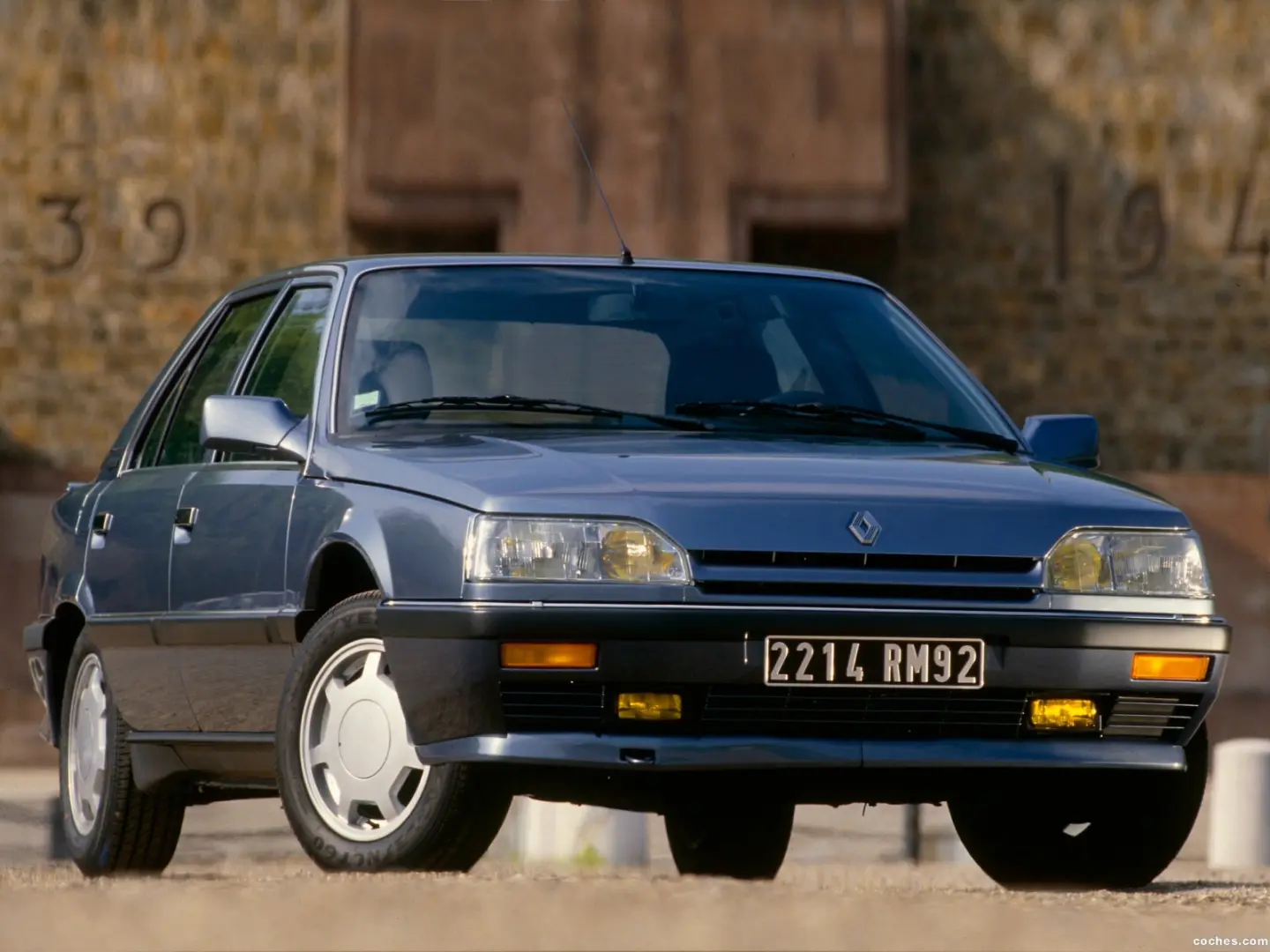 Renault  R25 2.0 TD 0