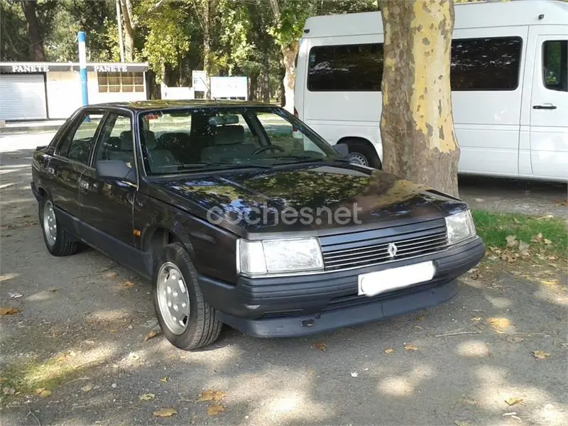 Renault  R25 2.0 TD 4