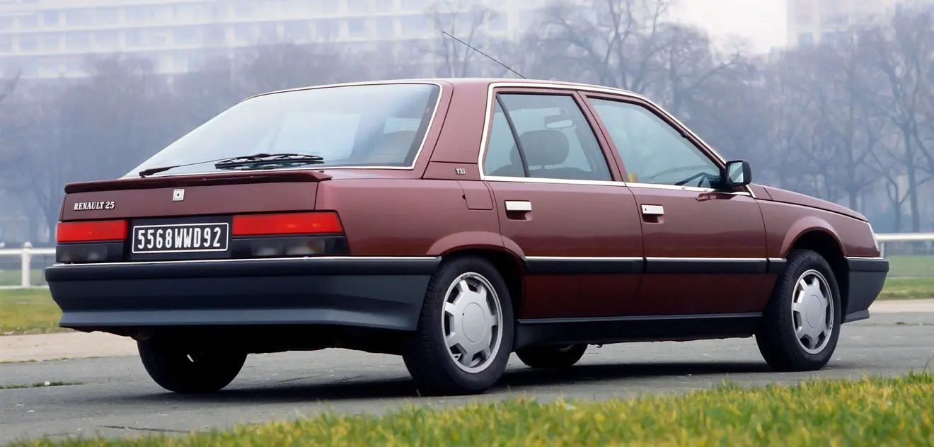 Renault  R25 2.0 TD 6
