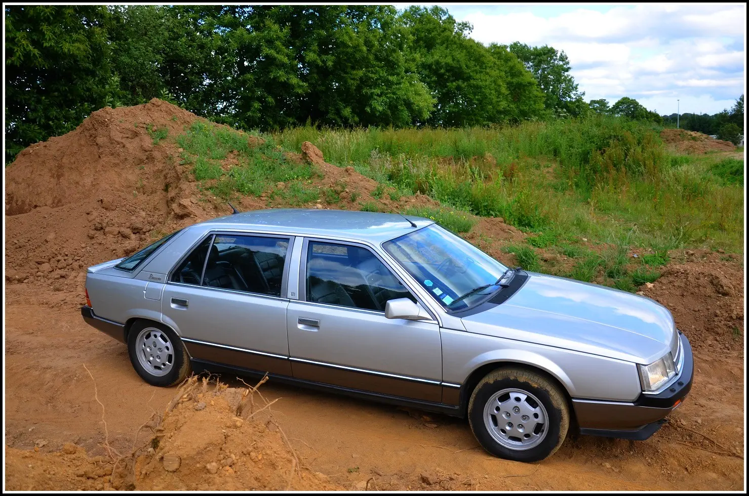 Renault  R25 2.2 GTX 5