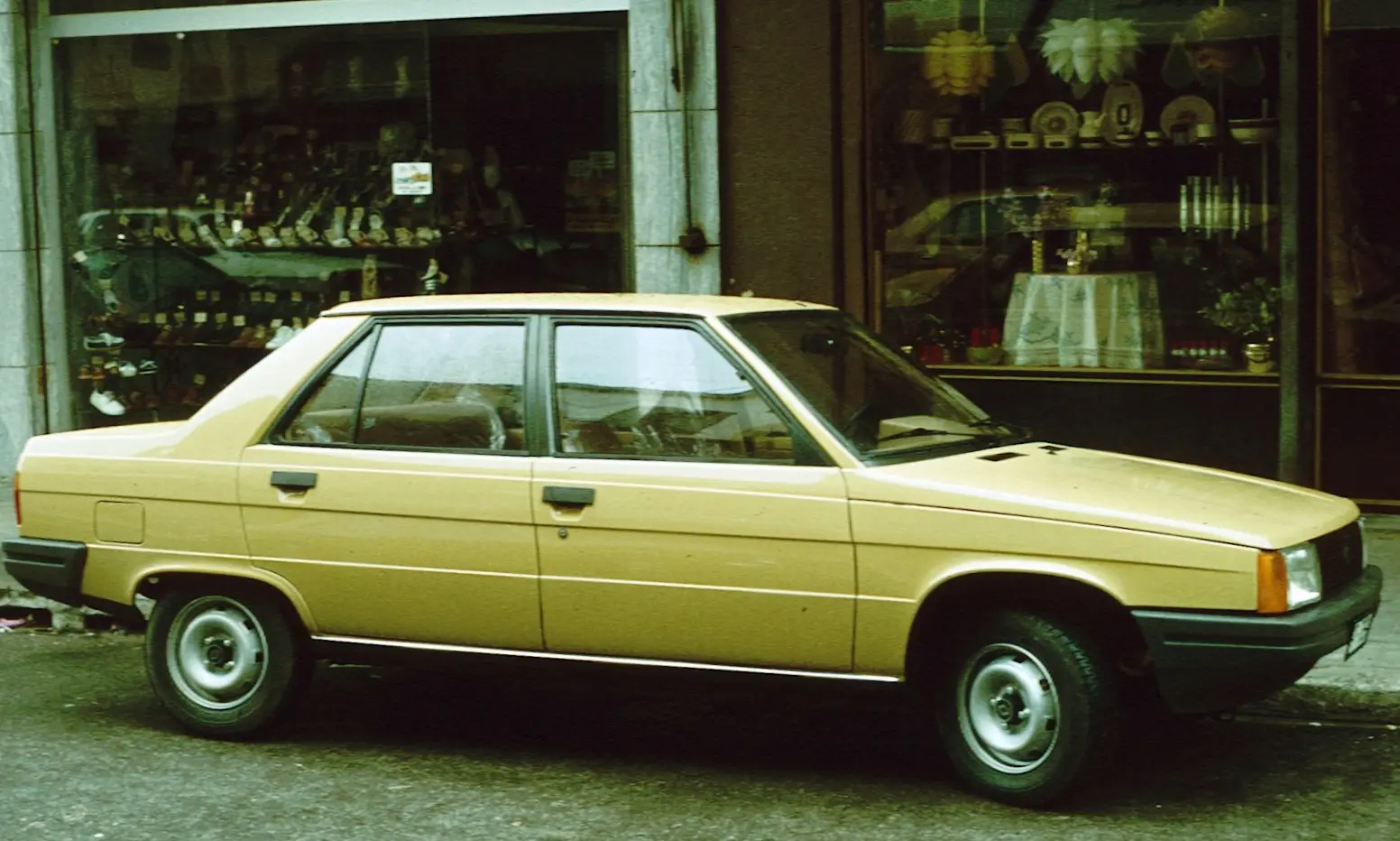 Renault  R9 1.1 C 5