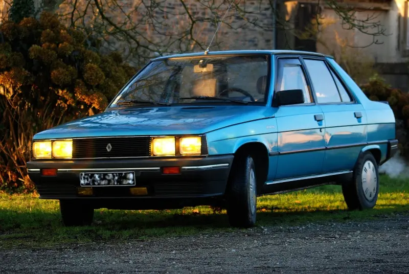 Renault  R9 1.4 Broadway 5