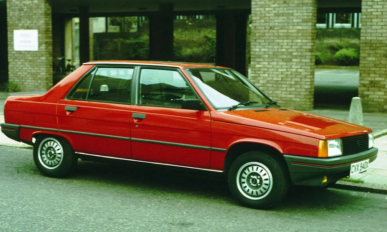 Renault  R9 1.4 Broadway 2