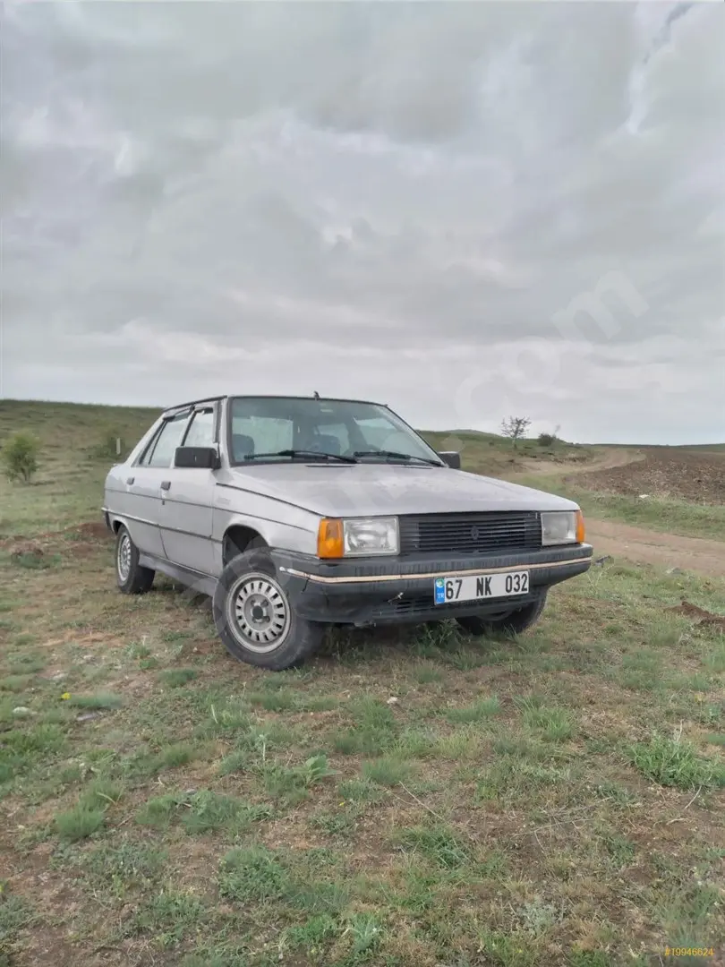 Renault  R9 1.4 Broadway GTE 4