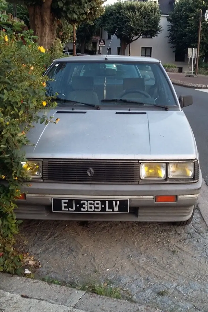 Renault  R9 1.4 GTL 4