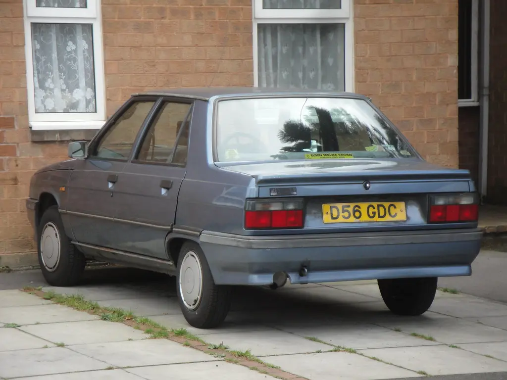 Renault  R9 1.4 Spring GTL 3