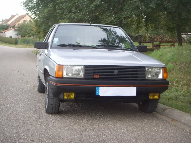 Renault  R9 1.4 GTS 7