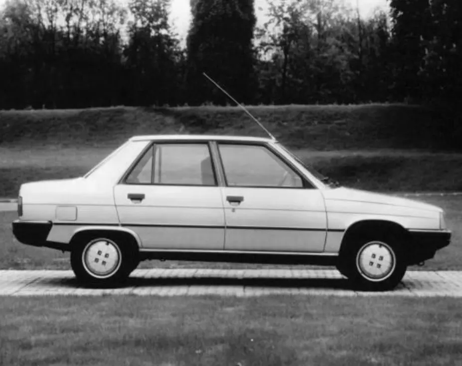 Renault  R9 1.4 TLE 4