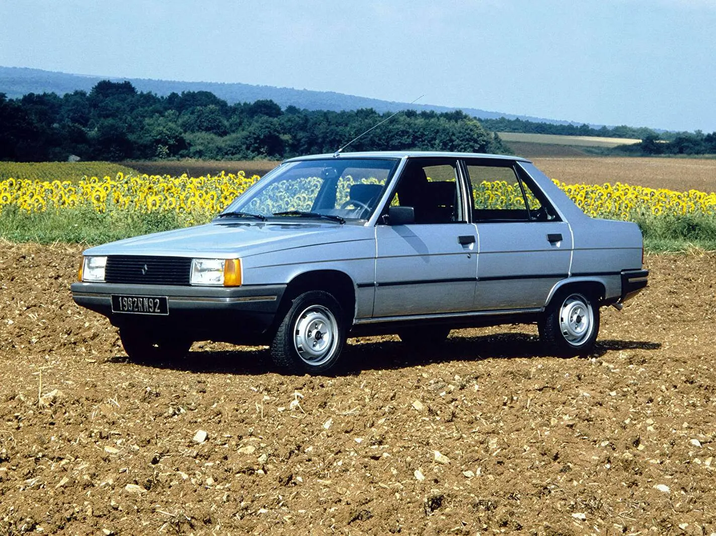 Renault  R9 1.4 TSE 5
