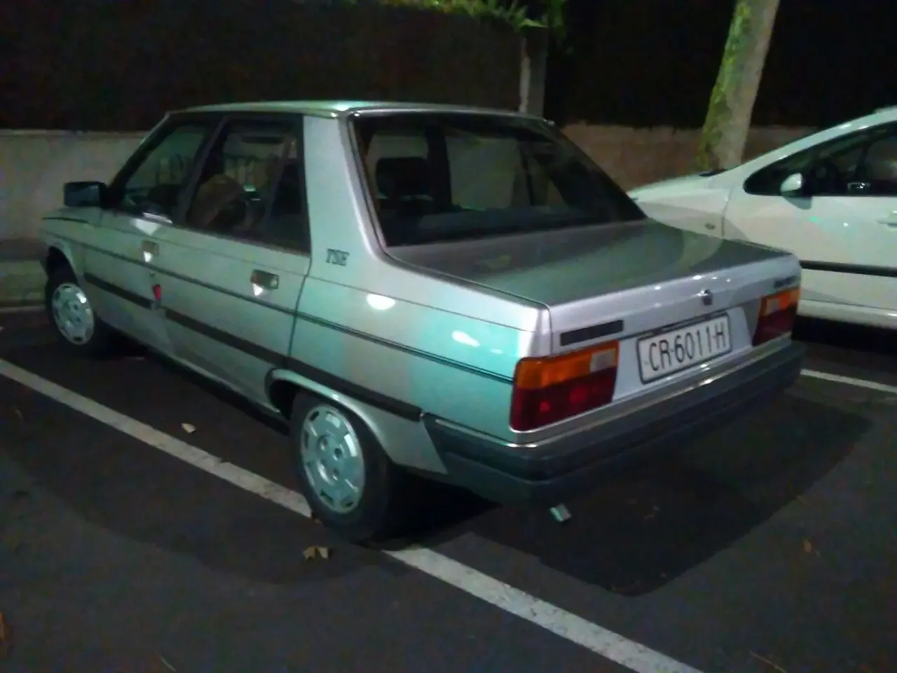 Renault  R9 1.4 TSE 5