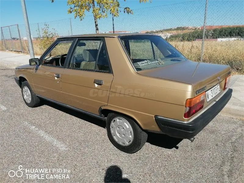 Renault  R9 1.7 GTX 3