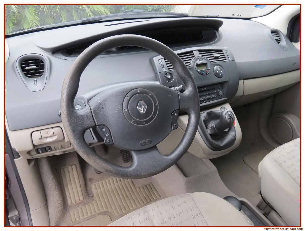 Renault Scenic Scenic 1.5 DCI Authentique 4